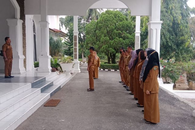 PELAKSANAAN APEL PAGI, SENIN 29 JULI 2024