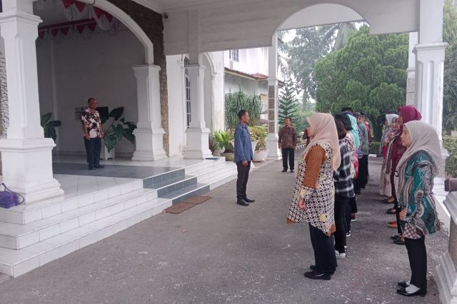 PELAKSANAAN APEL PAGI 4 JANUARI 2024