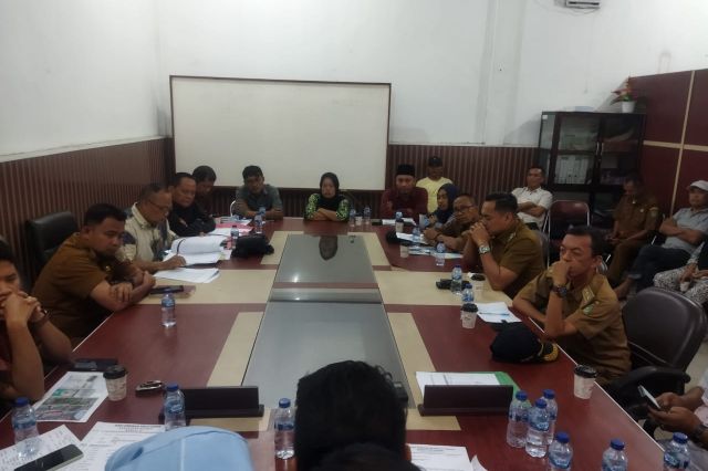 RAPAT DENGAR PENDAPAT KOMISI C DENGAN PIHAK YAYASAN MAETREYAWIRA