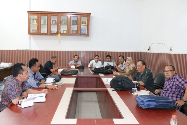 Rapat Mingguan Tim Pakar DPRD Kabupaten Asahan