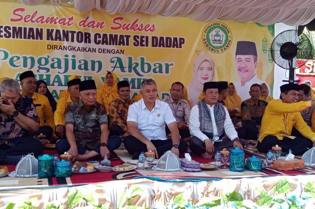 KETUA SEMENTARA DPRD ASAHAN HADIRI PERESMIAN KANTOR CAMAT SEI DADAP