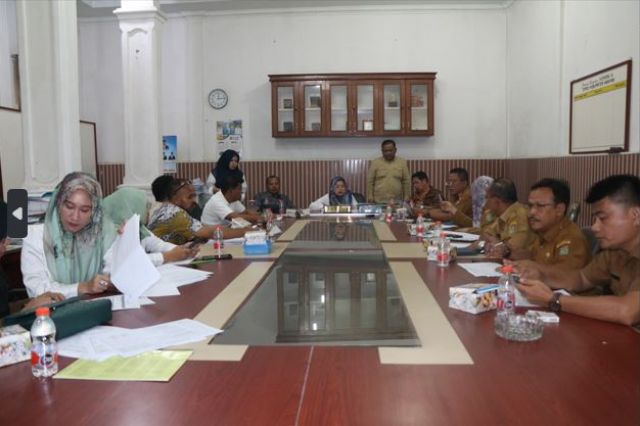 KOMISI-KOMISI MENGGELAR RAPAT PEMBAHASAN RANCANGAN PERUBAHAN R-KUPA &R-PPAS T.A. 2024