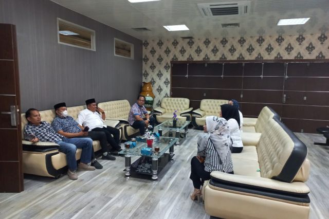 Rabu (01/02/2023) Kunjungan Kerja Komisi D DPRD Kabupaten Asahan ke Kantor DPRD Kota Medan.