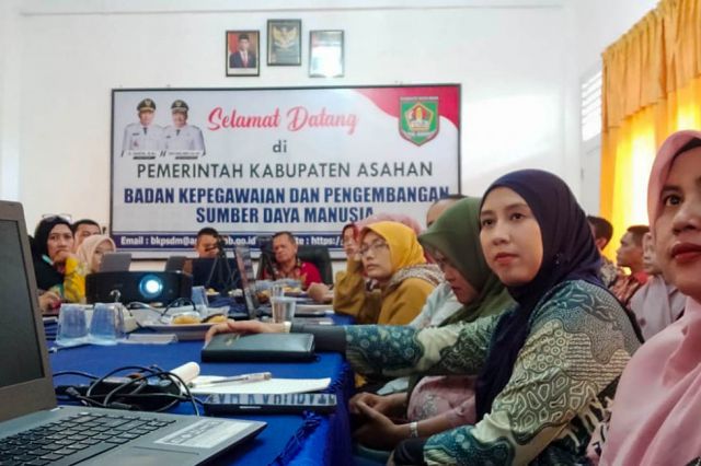 SEKRETARIAT DPRD ASAHAN MENGIKUTI WORKSHOP TENTANG PENGELOLAAN DATA KEPEGAWAIAN OLEH BKPSDM KABUPATEN ASAHAN